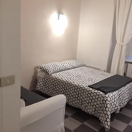 Bed2Go Bed & Breakfast Turin Room photo